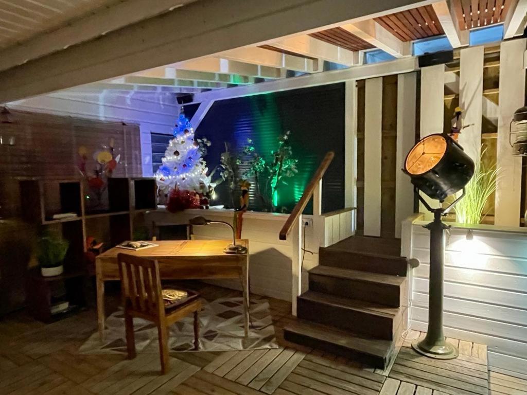 Villa Habitation gens bois à Le Diamant Extérieur photo